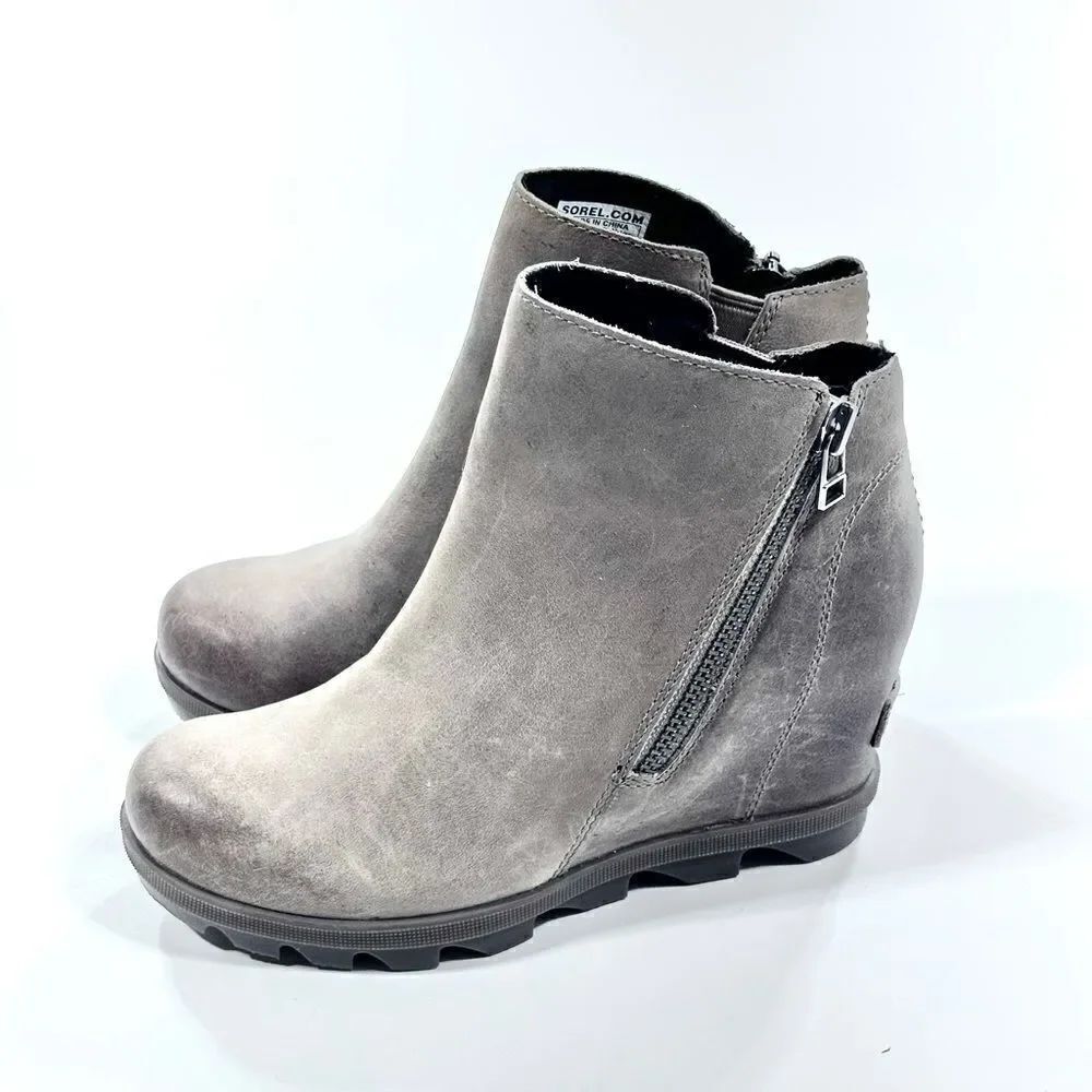Sorel Joan of Arctic wedge II tan leather wedge bootie 8